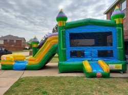 Fun Castle Module DL w/ Splash pool